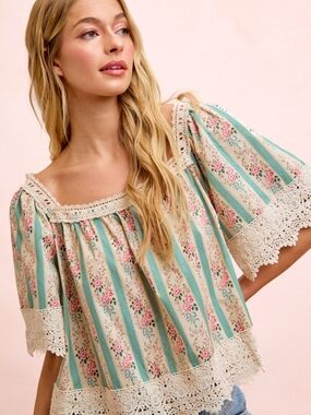 NWT BiBi Medium Cream, Aqua & Pink Floral Babydoll Top